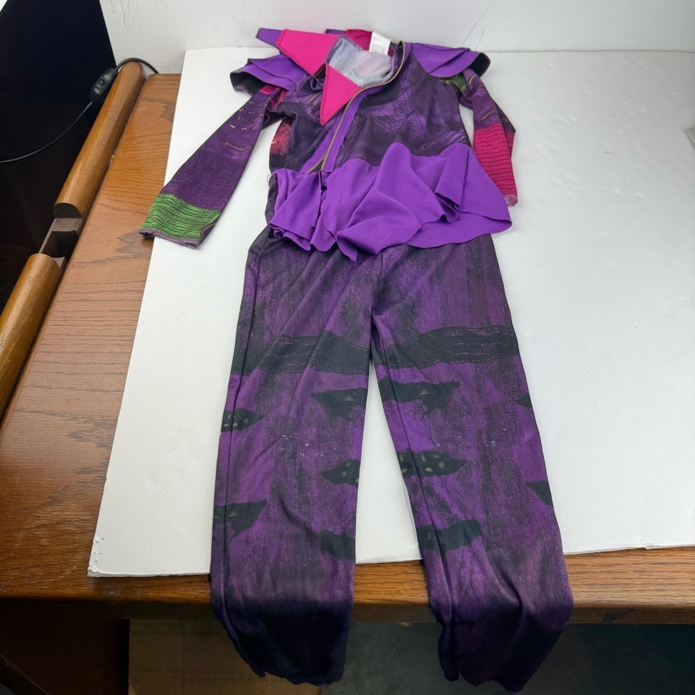 Disney Descendants Mal Costume Girls M 7/8 2 Piece SEE ALL.
